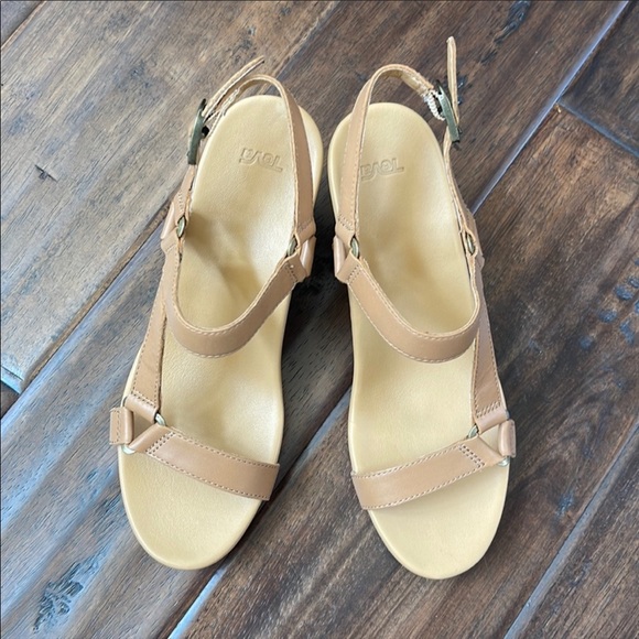 NIB Teva Women's Arrabelle Universal Wedge Sandal Tan Size 7 - Picture 6 of 16